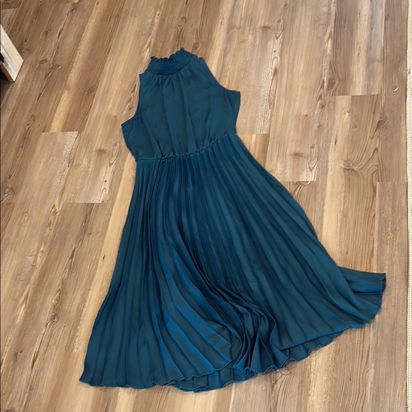 Banana Republic Teal Blue Sleeveless Halter Sundress - Picture 8 of 11